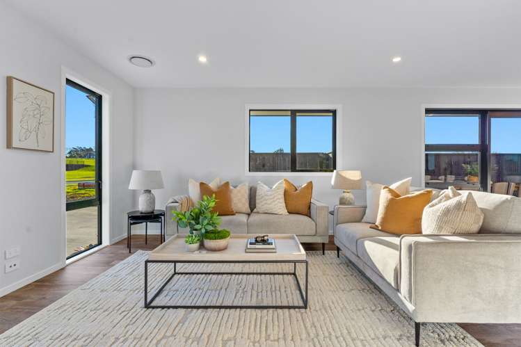 74 Metoriti Crescent Karaka_6