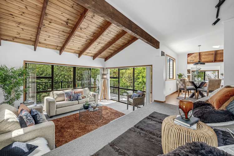 58a Uxbridge Road Mellons Bay_13