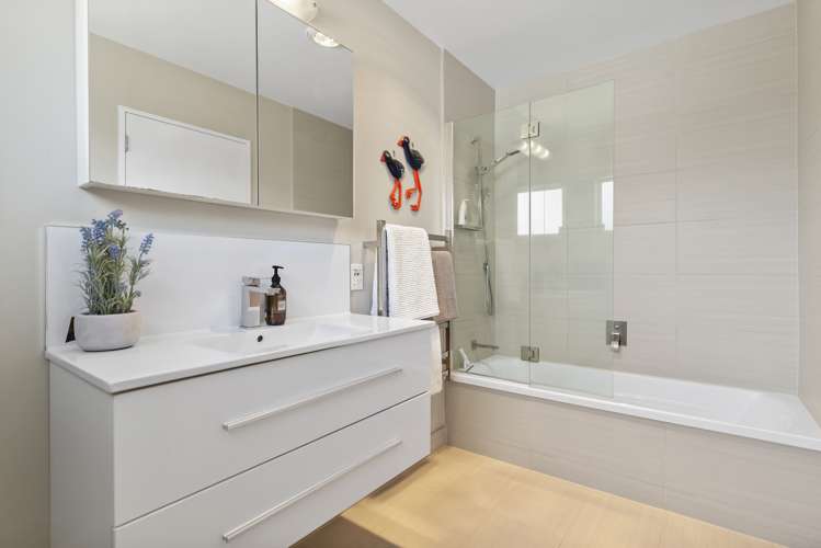 6 Mallard Place Unsworth Heights_15