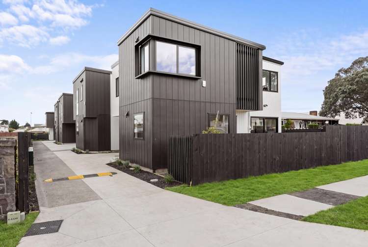 55 Mckenzie Road Mangere Bridge_27