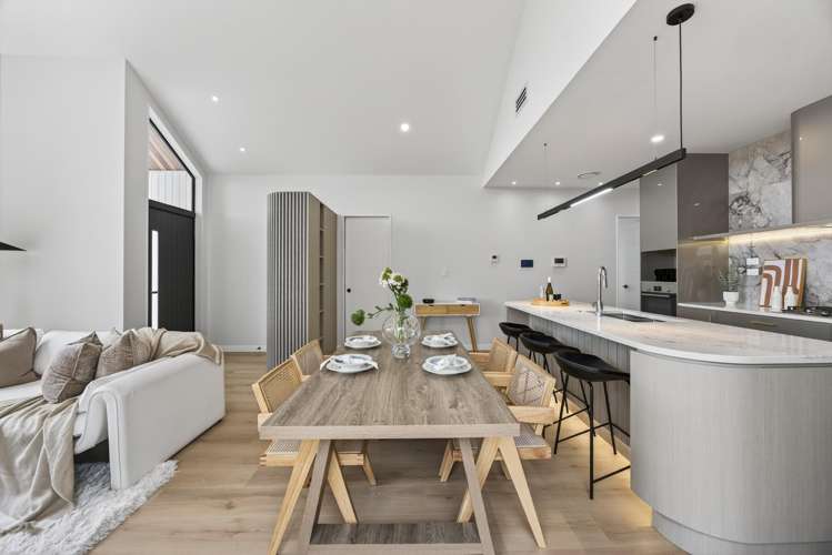 6 Tuwai Crescent Opaheke_6