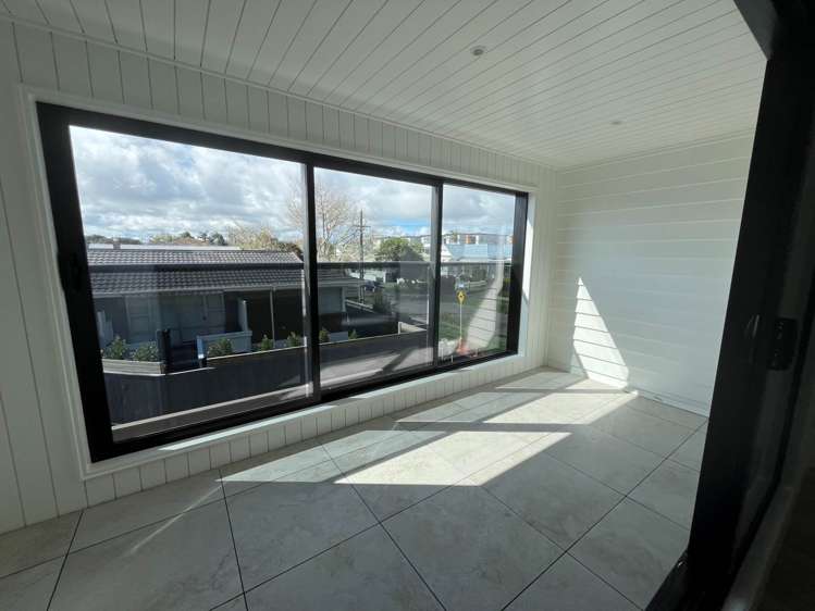 3/7 Erson Avenue Royal Oak_6