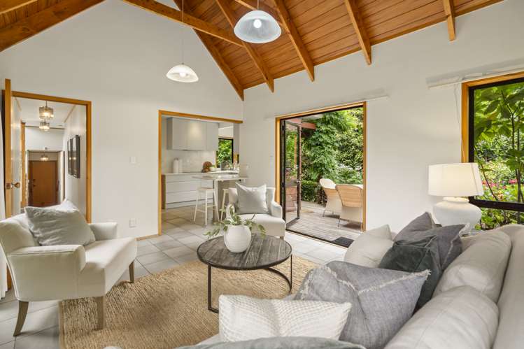 265 Lake Road Belmont_6