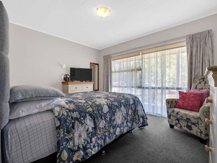 161 Hauraki Rd Orongo_17