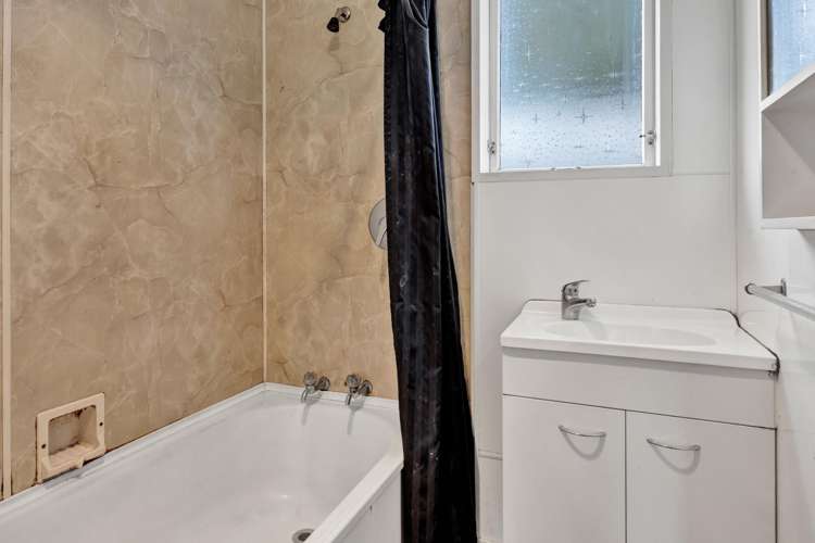 21 Manawapou Road Hawera_11