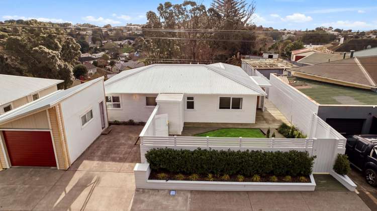 15 Endeavour Street Marfell_2