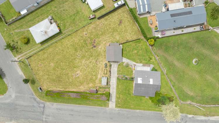 50 & 50a Bushyhill Street Tapanui_32