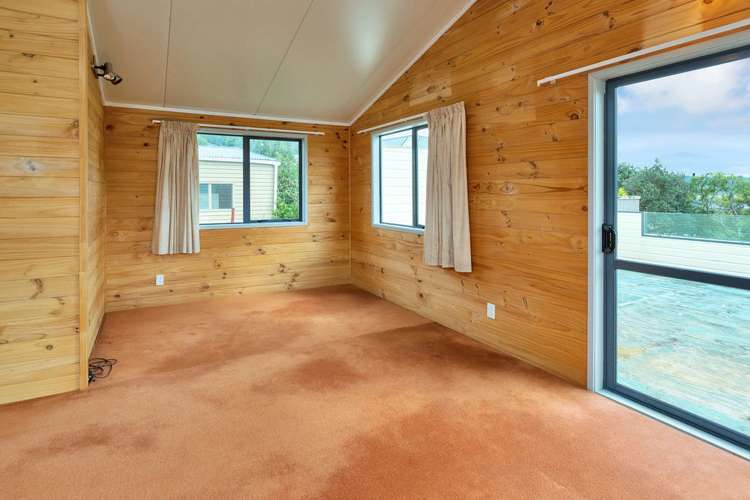 3 Clotworthy Crescent Onerahi_9