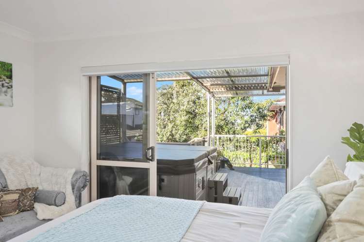 4279 Great North Road Glendene_36