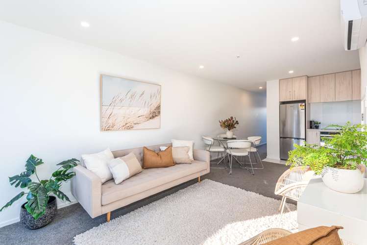 1/66 Longfellow Street_4