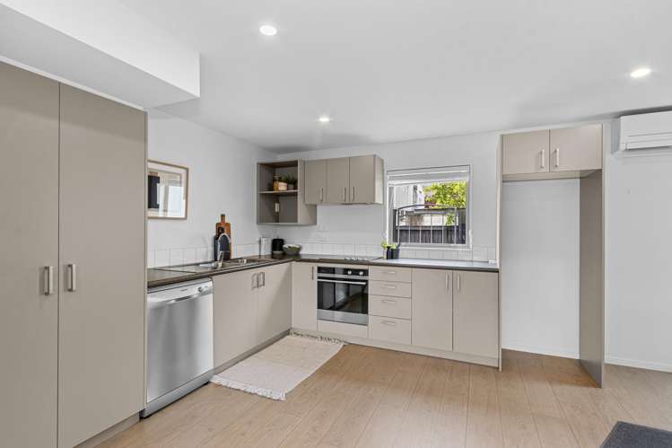 459 Barbadoes Street Edgeware_5