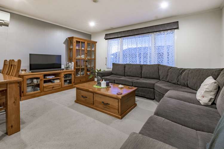 1/5 Hill Crescent Papakura_6