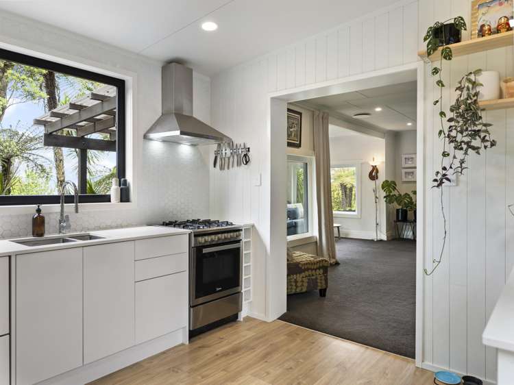 3 Huia Road_3