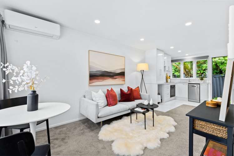 2/67a Second Avenue_0