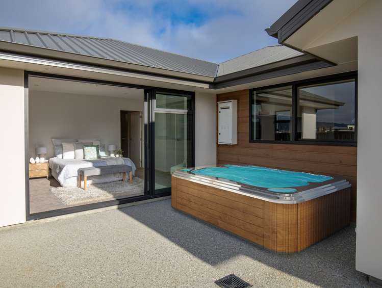 6 Sequoia Close Alexandra_24