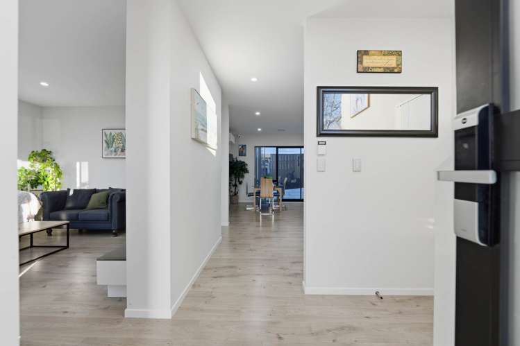 67 Sikkim Crescent_4
