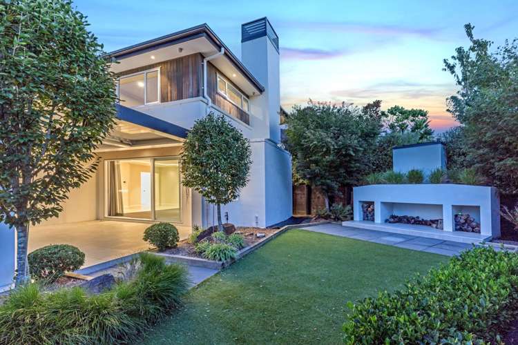 11 Henry Blyth Lane Greenhithe_64