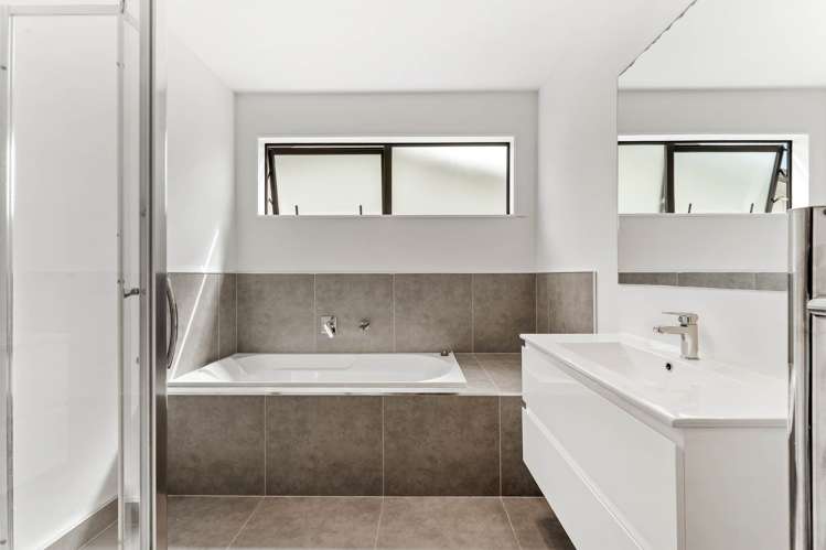 10 Toia Lane Silverdale_4