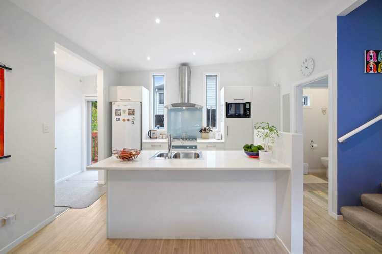 6 Cronin Place Beach Haven_41