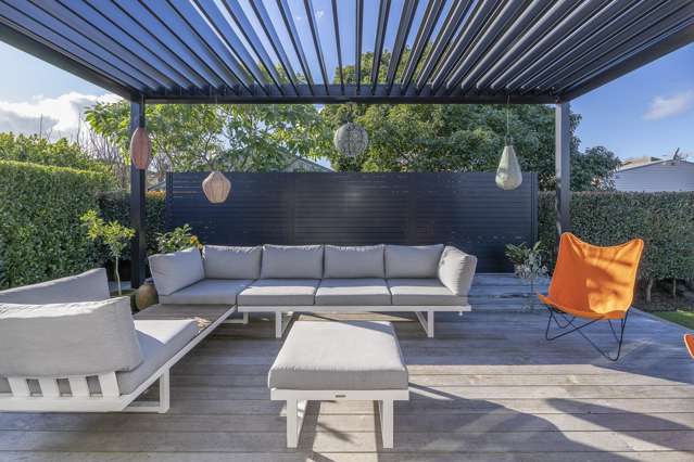 Pretty. Petite. Private. Perfect.