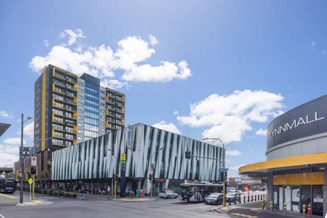 708/20 Mccrae Way New Lynn_1