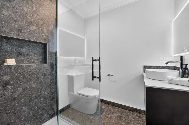 2/15 Kimbolton Street Rototuna_22