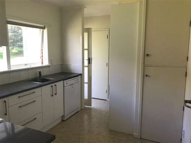 3/34 Alamein Avenue Belmont_2