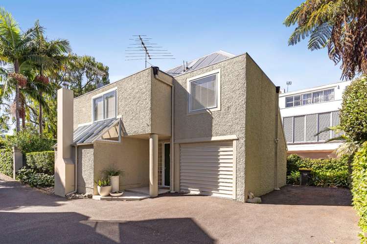 6A Sarsfield Street 1685_15