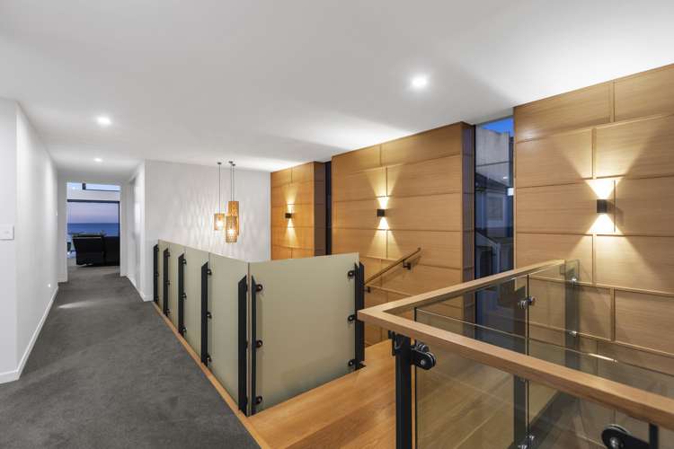 2 Roy Terrace Moturoa_12