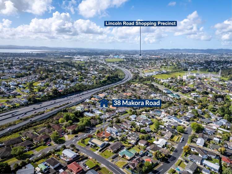 38 Makora Road Massey_41