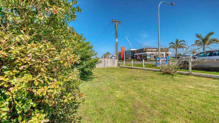 90 North Road Kaitaia_25