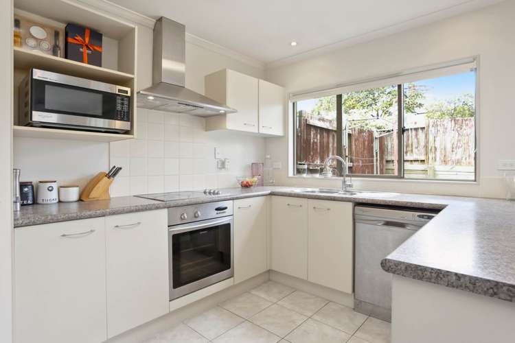 16 Temuka Gardens Blockhouse Bay_12