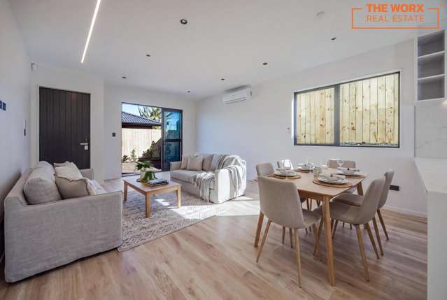 4 Beds. Freehold. Made For Family Life