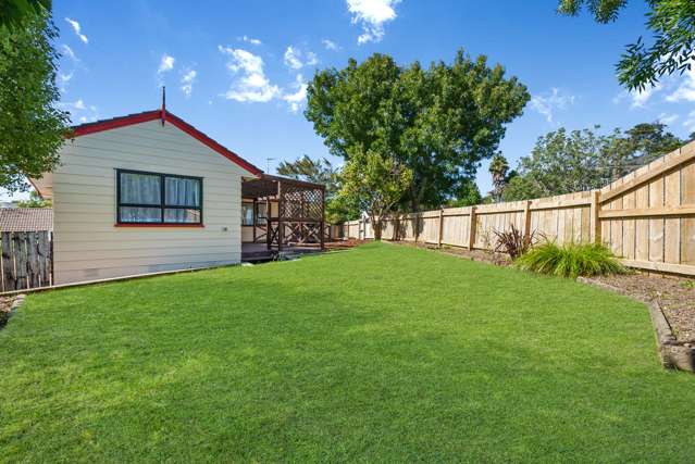 23 Holmes Drive Massey_2