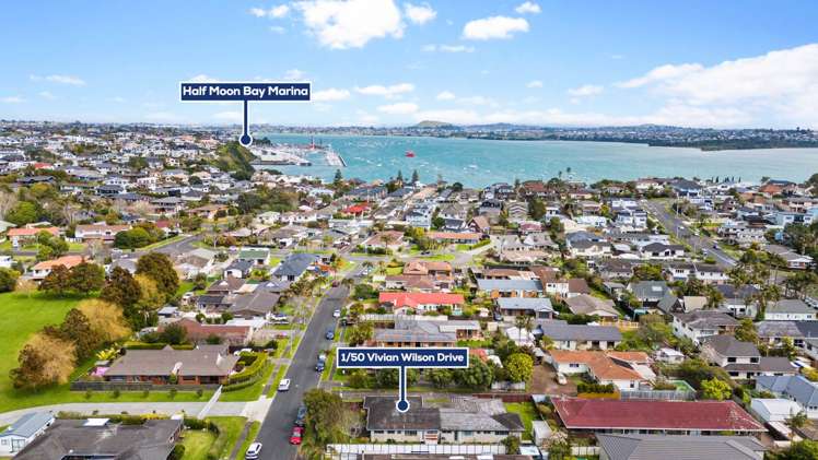 1/50 Vivian Wilson Drive Eastern Beach_16