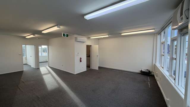 Shop 3,424 Lake Road Takapuna_4