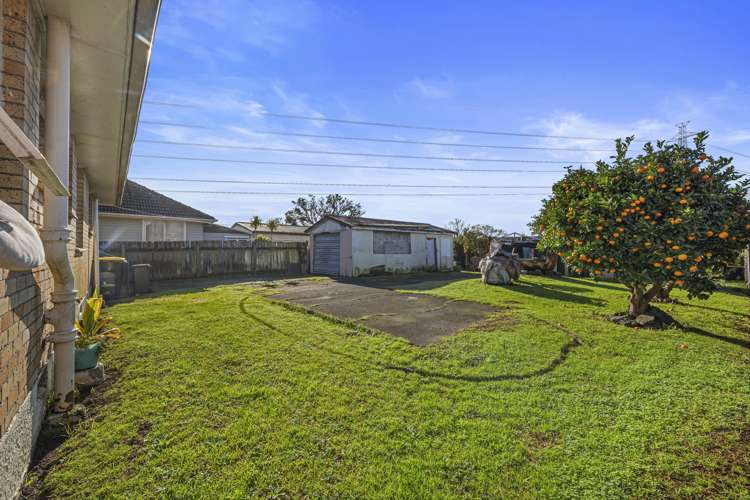 17 Ivon Road Otara_4