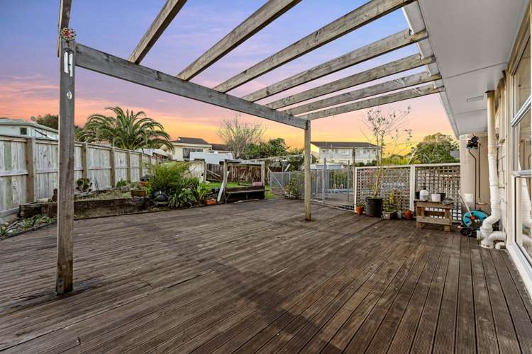 36 Felgrove Street Glendene_23