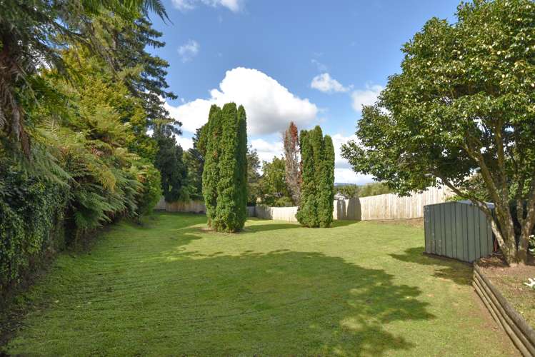 22 Bay Grove Pukehangi_16