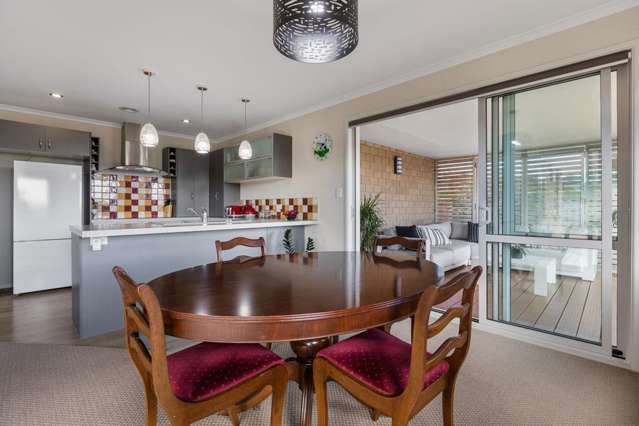 86 Karamea Street Whalers Gate_3
