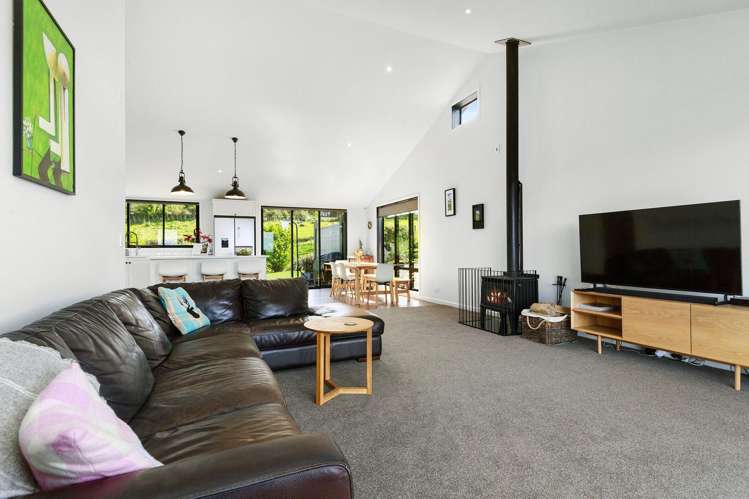 346 Horokiwi Road Horokiwi_12