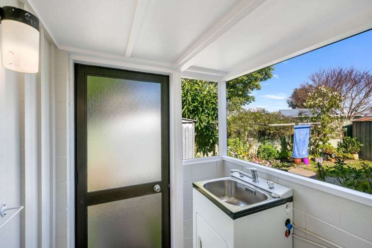 11/196 Vigor Brown St Napier South_17