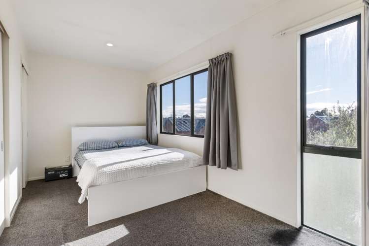 2/12 Ambrico Place New Lynn_6