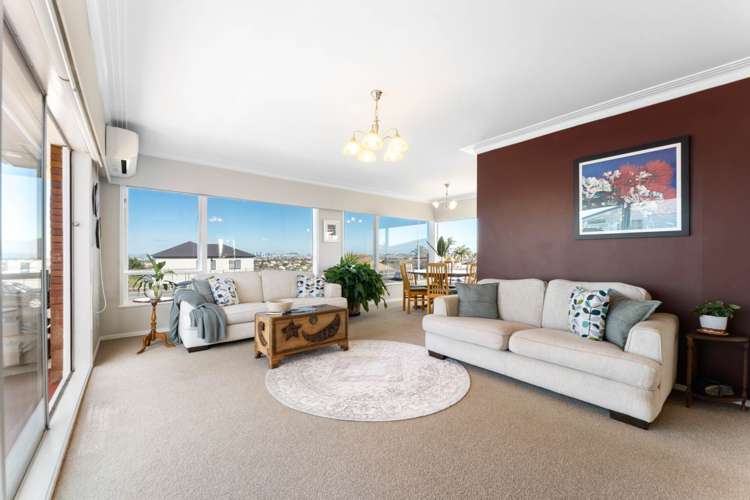 1/152 Sunset Road Unsworth Heights_1