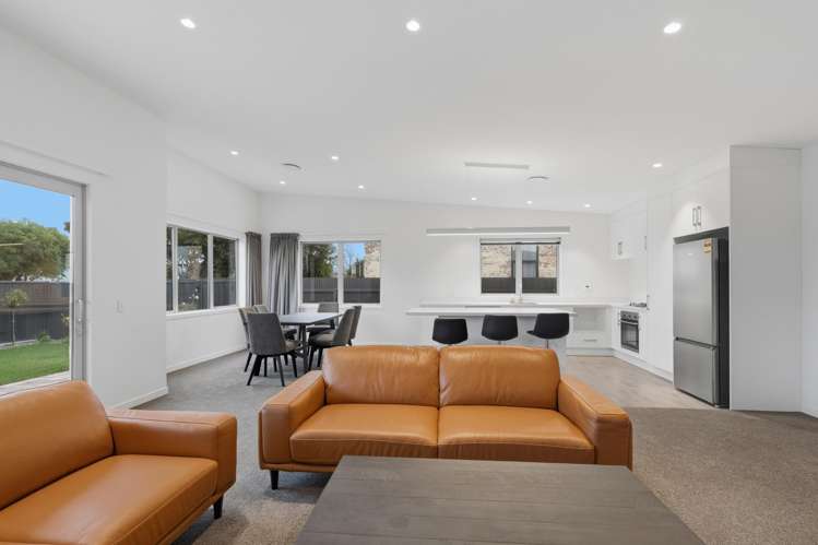 67 Robertson Street Richmond_11
