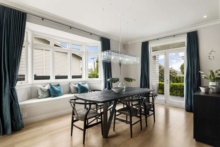 11 Bridge View Road Birkenhead_9