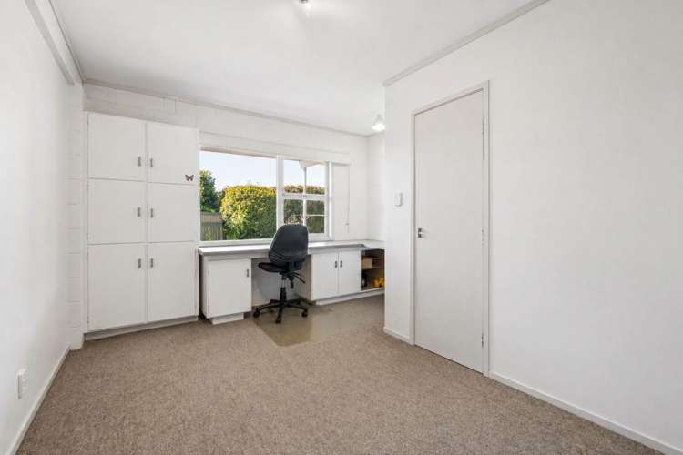 21 Stapleford Crescent Browns Bay_16