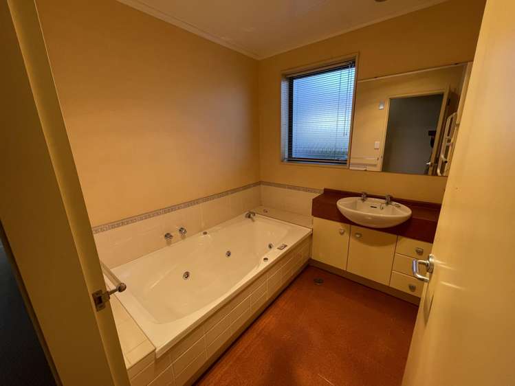 7 Huia Street Matamata_8