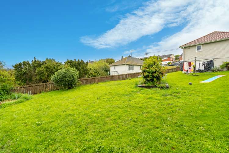 98 Panmure Avenue Calton Hill_9