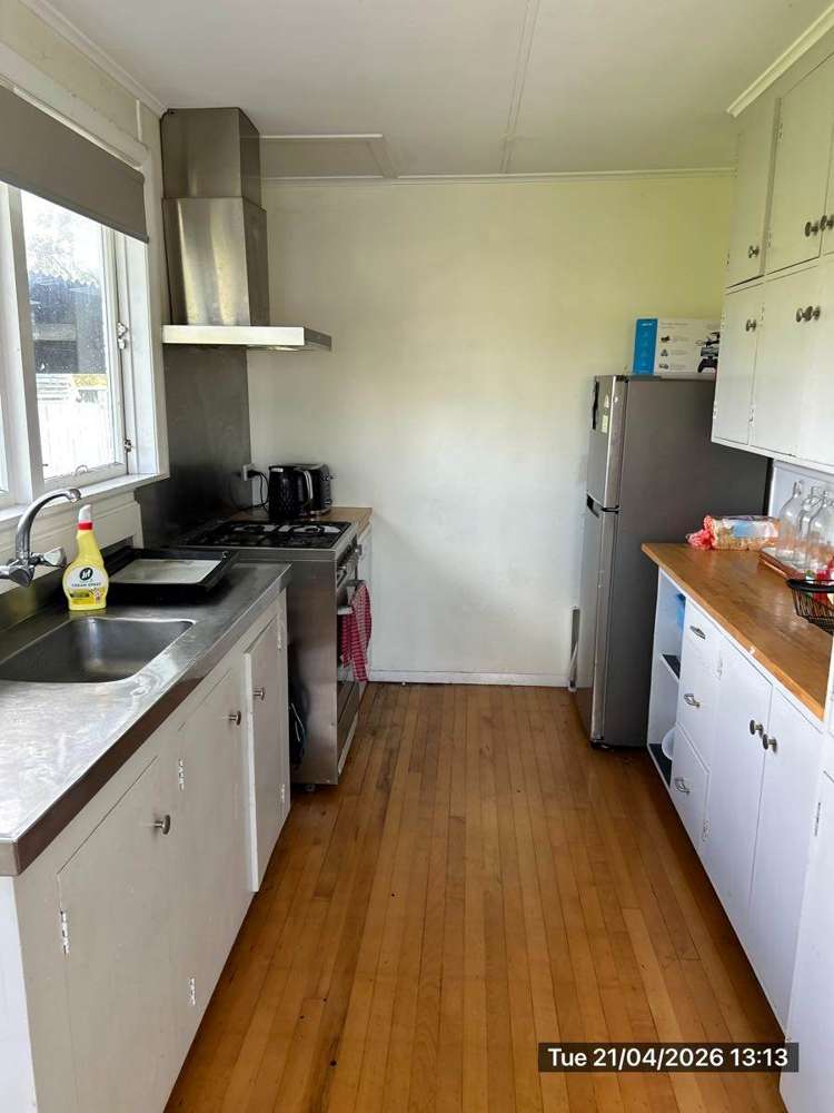 7 Sandbrook Avenue Otara_8